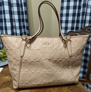 COACH Ava Signature Leather Tote in Nude Pink